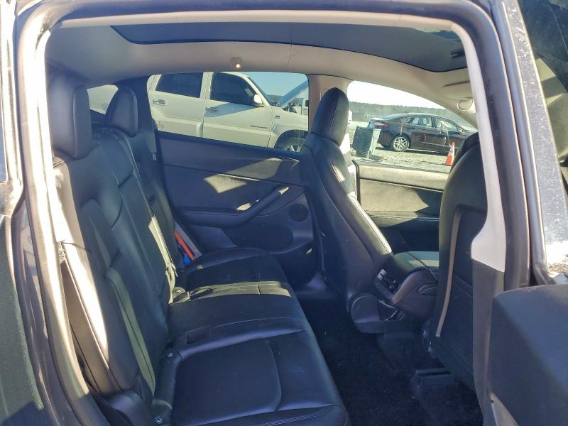 Photo 10 from auction – 2022 TESLA MODEL Y with VIN 7SAYGDEF5NF373856