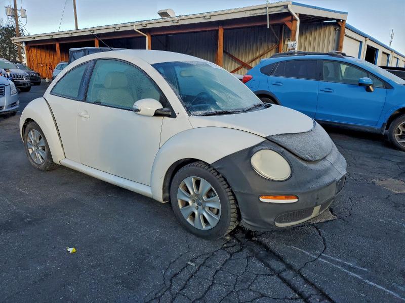 Photo 4 from auction – 2009 VOLKSWAGEN NEW BEETLE with VIN 3VWPG31C79M511667