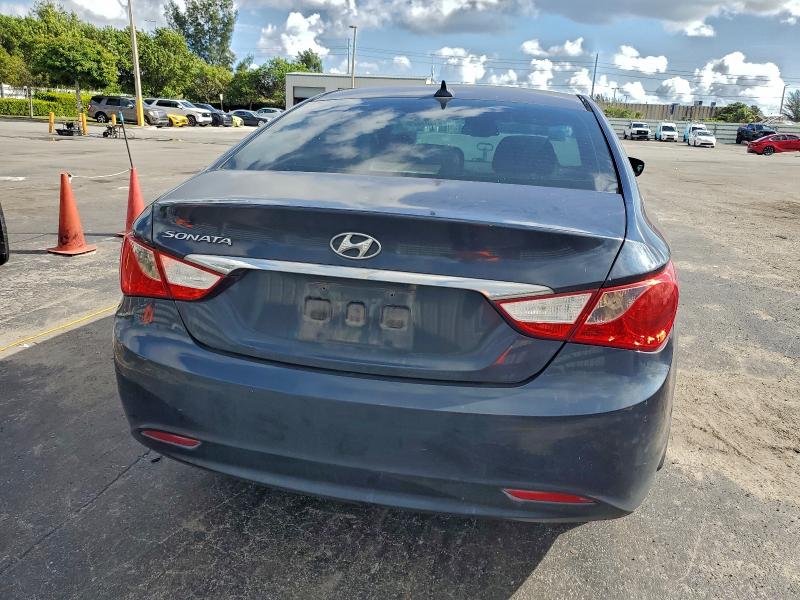 Photo 6 from auction – 2013 HYUNDAI SONATA GLS with VIN 5NPEB4AC3DH762196
