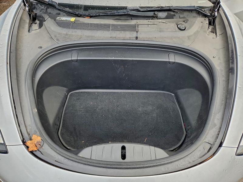 Photo 11 from auction – 2018 TESLA MODEL 3 with VIN 5YJ3E1EAXJF041857