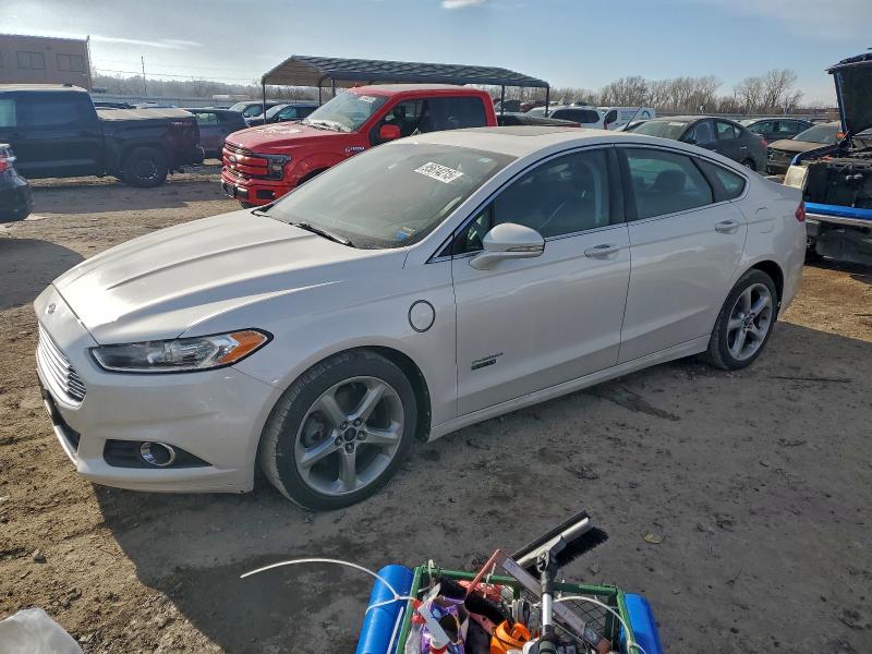 FORD FUSION SE 2013 with VIN 3FA6P0PU4DR253946 - Photo from auction