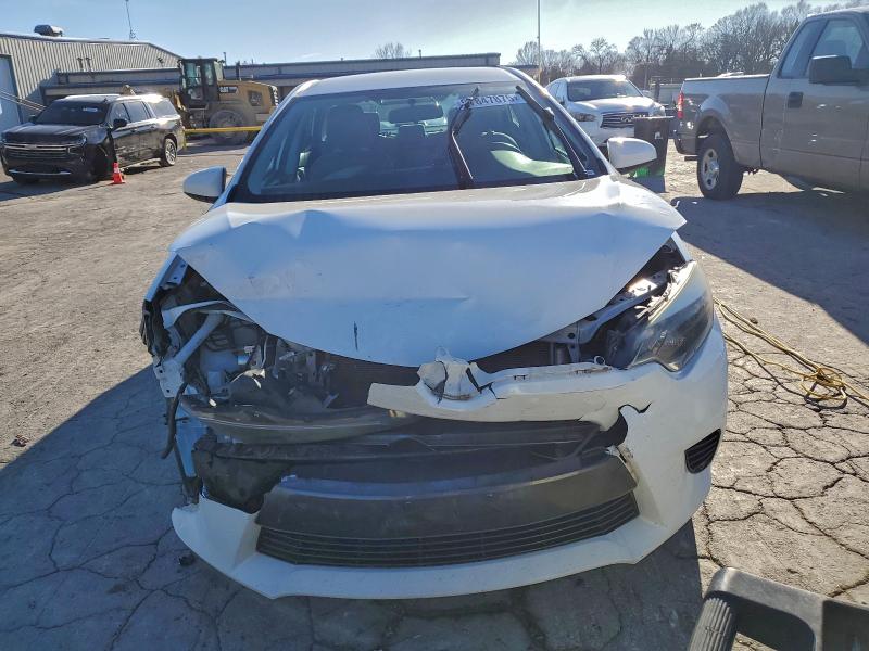 Photo 5 from auction – 2016 TOYOTA COROLLA L with VIN 5YFBURHE2GP450251