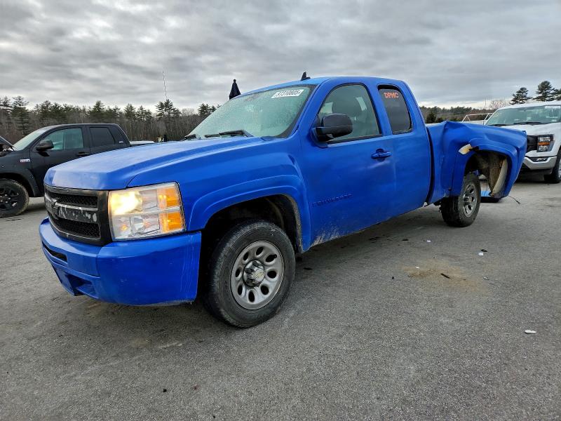 CHEVROLET SILVERADO 2011 with VIN 1GCRCREA0BZ402863 - Photo from auction