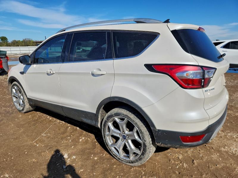 Фото 2 с аукциона – 2018 FORD ESCAPE с VIN 1FMCU0J99JUB84455