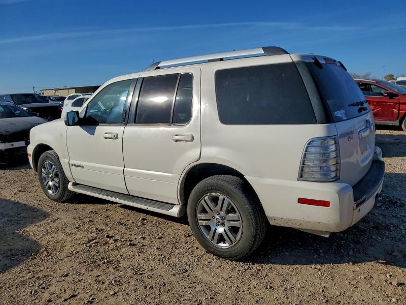 Photo 2 from auction – 2008 MERCURY MOUNTAINEE with VIN 4M2EU38E88UJ02902