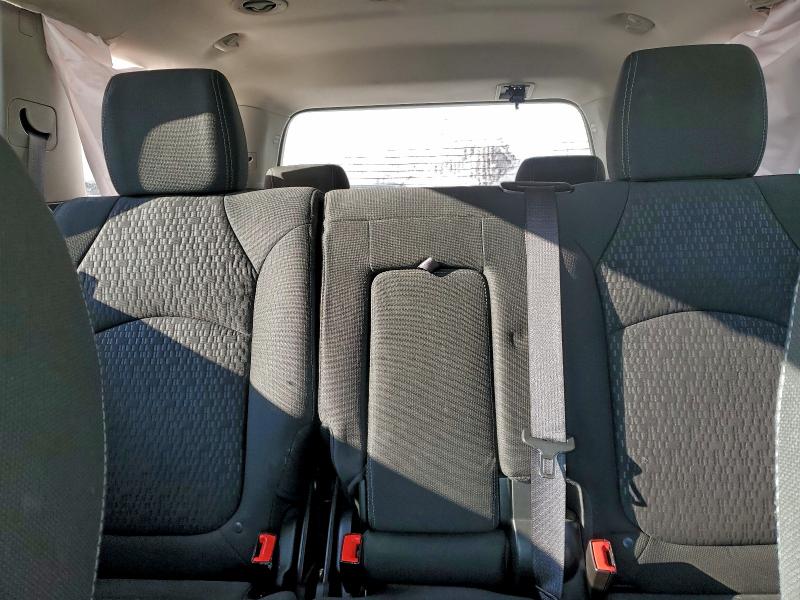 Photo 10 from auction – 2013 GMC ACADIA SLE with VIN 1GKKRNED2DJ261822
