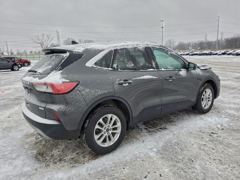 Photo 3 from auction – 2020 FORD ESCAPE SE with VIN 1FMCU9G67LUC69301