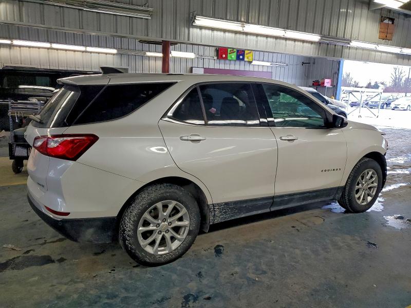 Photo 3 from auction – 2019 CHEVROLET EQUINOX LT with VIN 2GNAXUEVXK6290602