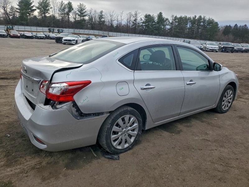 Photo 3 from auction – 2019 NISSAN SENTRA S with VIN 3N1AB7AP1KY321768