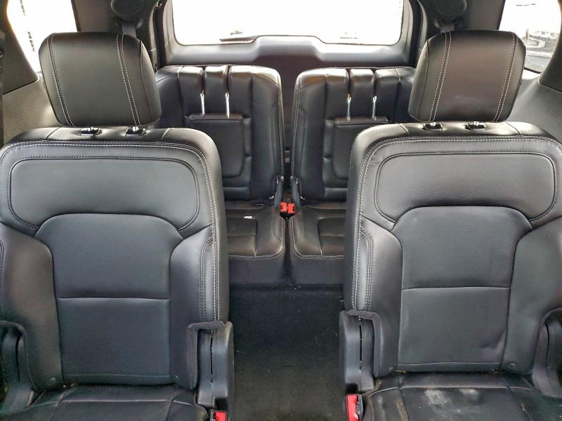 Photo 10 from auction – 2018 FORD EXPLORER L with VIN 1FM5K7F8XJGA13428
