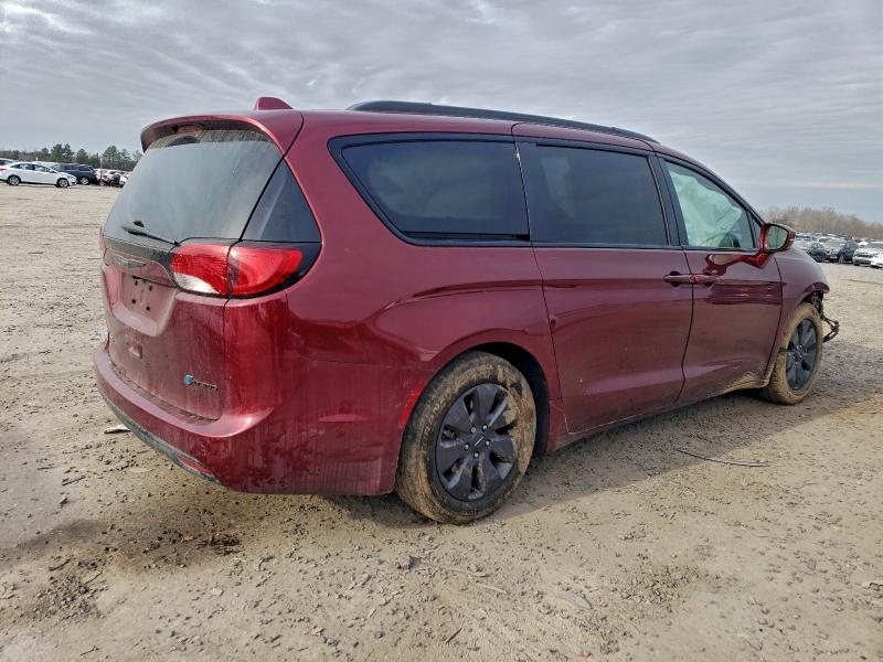 Photo 3 from auction – 2020 CHRYSLER PACIFICA H with VIN 2C4RC1N70LR288073