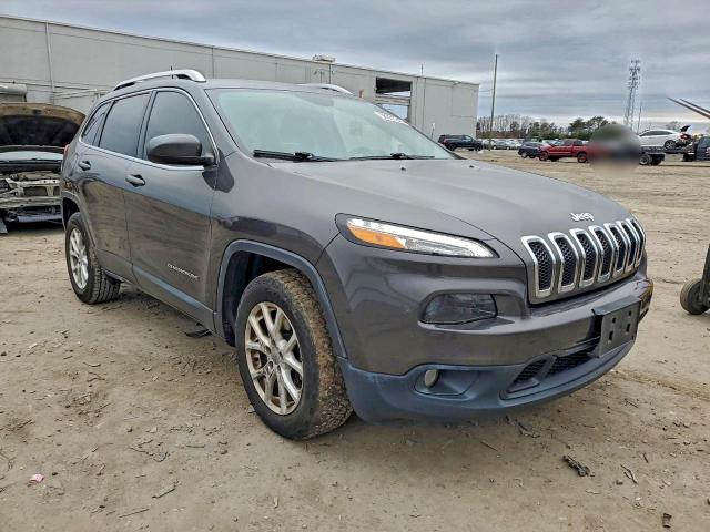 Photo 4 from auction – 2017 JEEP CHEROKEE L with VIN 1C4PJMCB7HW647519