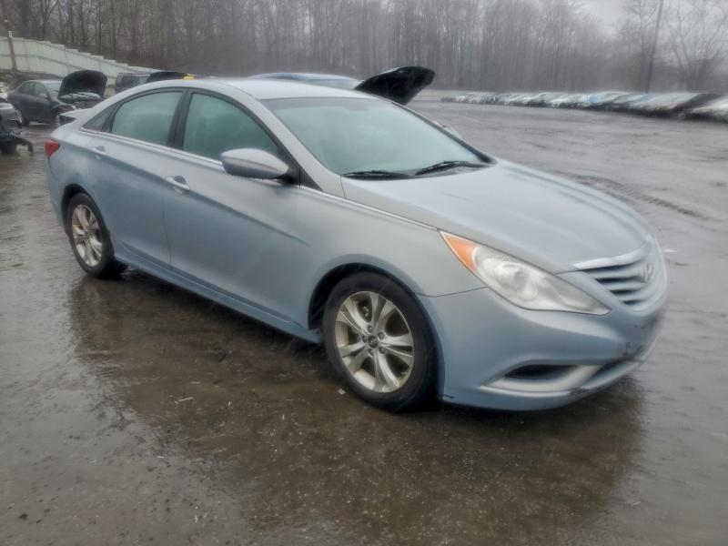 Photo 4 from auction – 2011 HYUNDAI SONATA LIM with VIN 5NPEB4AC8BH049307