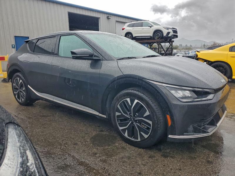 Zdjęcie 4 z aukcji – 2023 KIA EV6 LIGHT z VIN KNDC34LA8P5603940