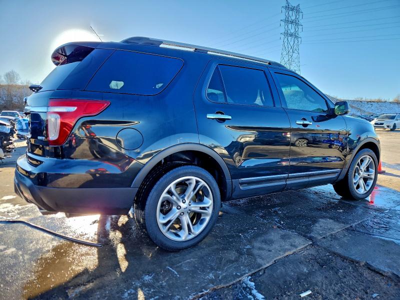 Foto 3 de la subasta – 2013 FORD EXPLORER L con VIN 1FM5K8F81DGA12422