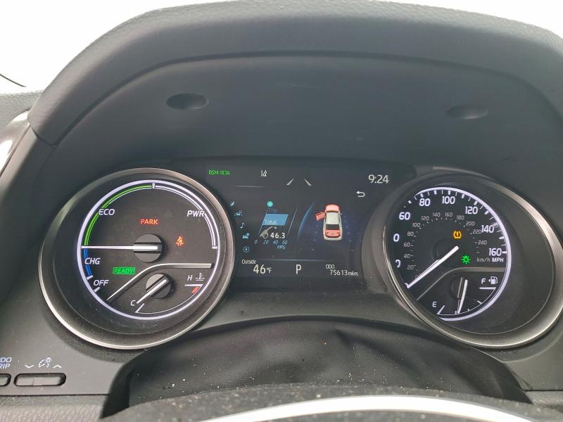 Photo 9 from auction – 2021 TOYOTA CAMRY with VIN 4T1K31AK8MU563829