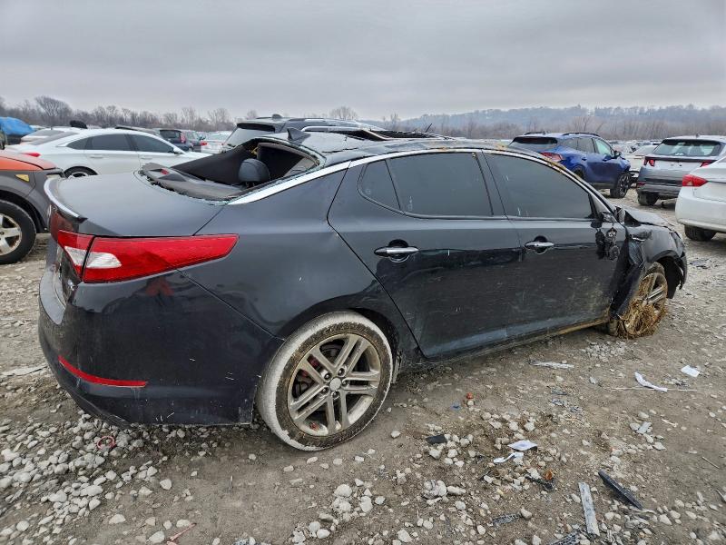 Photo 3 from auction – 2013 KIA OPTIMA SX with VIN 5XXGR4A65DG192728