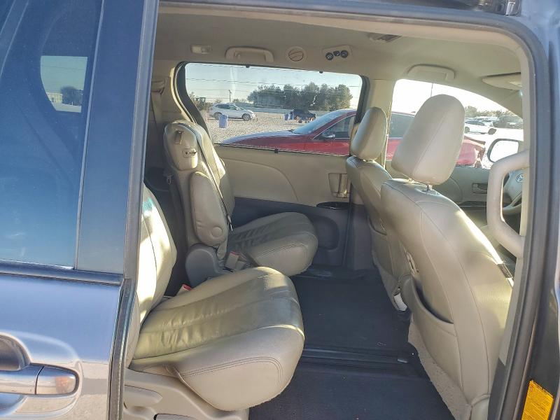 Photo 11 from auction – 2011 TOYOTA SIENNA LE with VIN 5TDKK3DC0BS106506