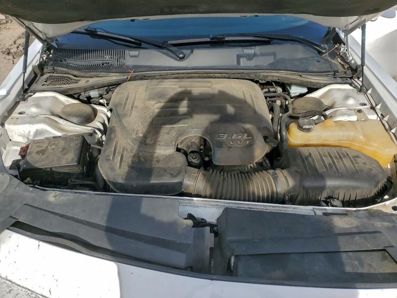 Photo 11 from auction – 2018 DODGE CHALLENGER with VIN 2C3CDZAG3JH310453
