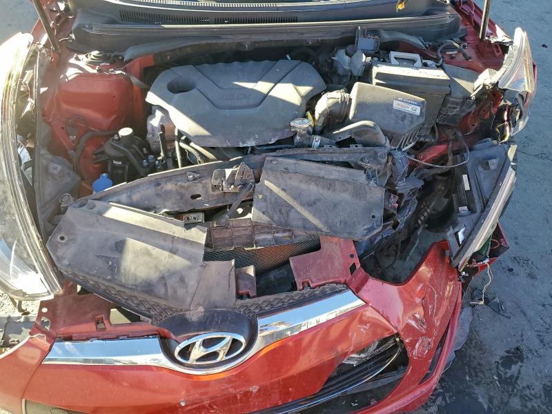 Photo 11 from auction – 2017 HYUNDAI VELOSTER with VIN KMHTC6AD4HU322181