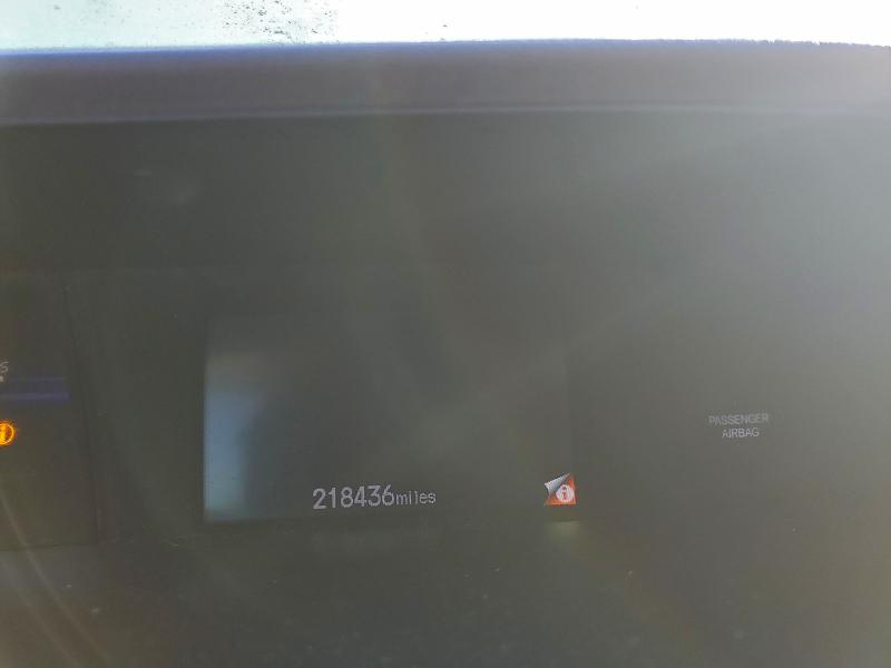 Photo 9 from auction – 2012 HONDA CIVIC LX with VIN 2HGFB2F52CH561000