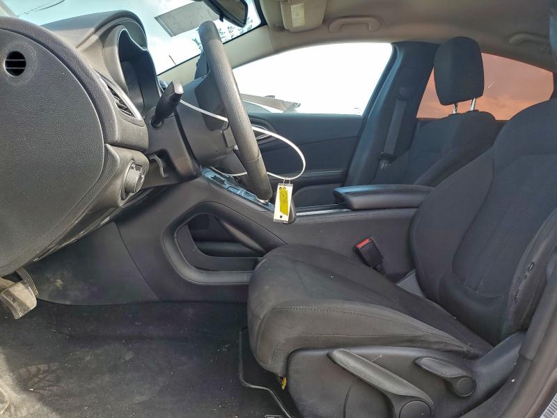 Photo 7 from auction – 2016 CHRYSLER 200 LIMITE with VIN 1C3CCCAB5GN144294