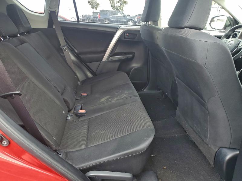 Photo 11 from auction – 2016 TOYOTA RAV4 LE with VIN JTMZFREV0GJ063005