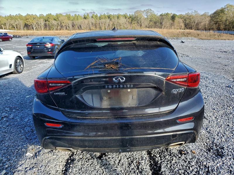 Photo 6 from auction – 2017 INFINITI QX30 BASE with VIN SJKCH5CP0HA034969