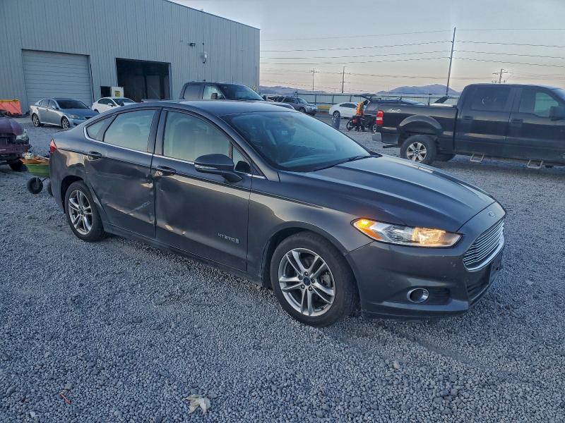 Photo 4 from auction – 2016 FORD FUSION SE with VIN 3FA6P0LU4GR341602