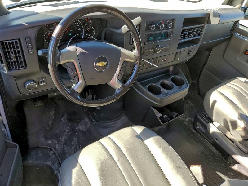 Photo 8 from auction – 2017 CHEVROLET EXPRESS G3 with VIN 1GAZGNFF0H1110167
