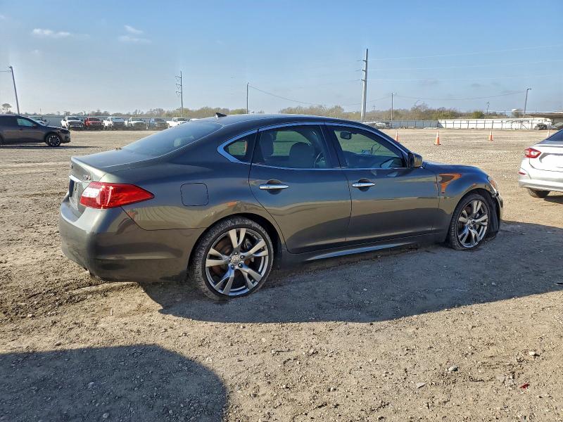 Photo 3 from auction – 2012 INFINITI M37 with VIN JN1BY1AP0CM333768