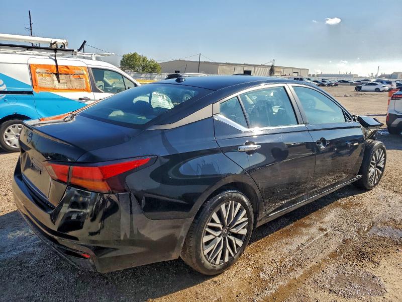 Photo 3 from auction – 2025 NISSAN ALTIMA SV with VIN 1N4BL4DV2SN321031