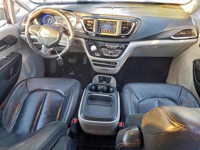 Photo 8 from auction – 2020 CHRYSLER PACIFICA T with VIN 2C4RC1BG0LR285758