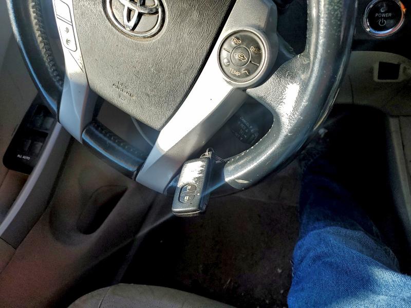 Photo 7 from auction – 2010 TOYOTA PRIUS with VIN JTDKN3DU4A0050068