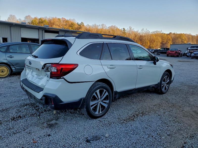 Фото 3 с аукциона – 2018 SUBARU OUTBACK 3. с VIN 4S4BSENC7J3373406