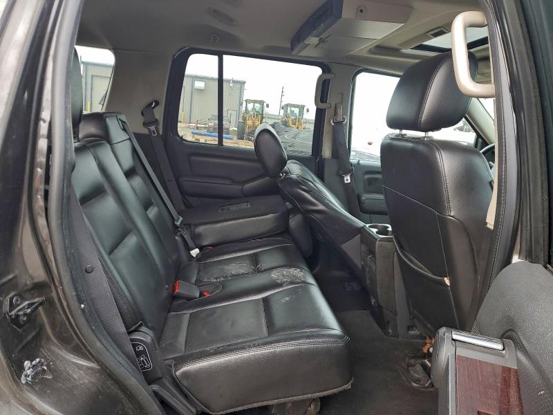 Photo 11 from auction – 2006 FORD EXPLORER L with VIN 1FMEU75806UB16135