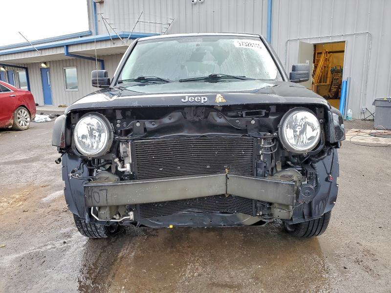 Photo 5 from auction – 2016 JEEP PATRIOT SP with VIN 1C4NJPBA8GD676006