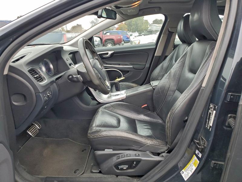 Photo 7 from auction – 2012 VOLVO S60 T6 with VIN YV1902FH3C2111743