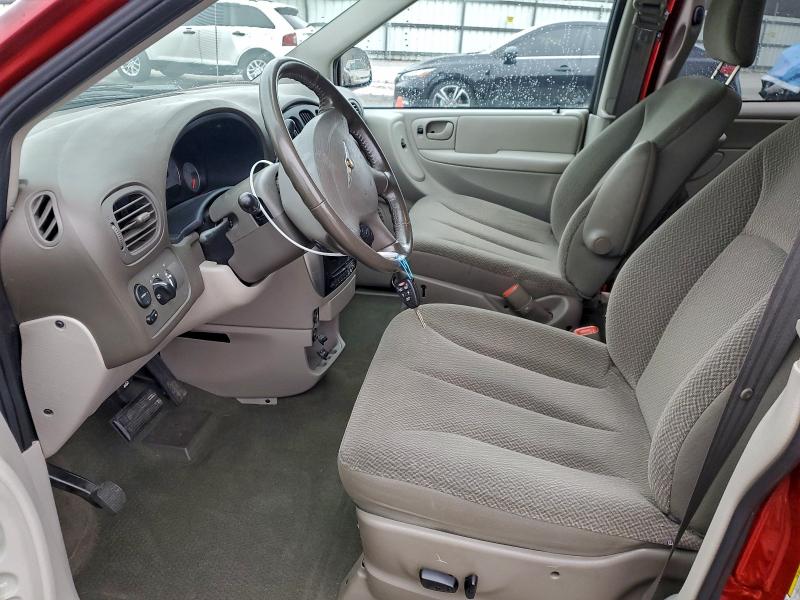Photo 7 from auction – 2005 CHRYSLER TOWN & COU with VIN 2C8GP54L05R399368