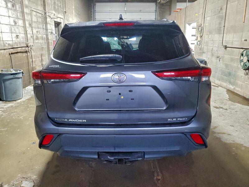 Photo 6 from auction – 2020 TOYOTA HIGHLANDER with VIN 5TDGZRBH1LS006368