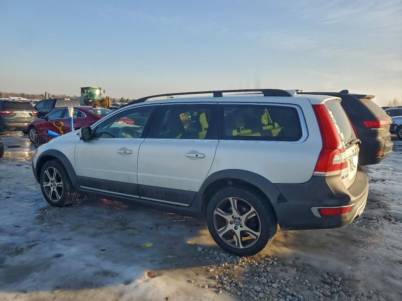 Photo 2 from auction – 2014 VOLVO XC70 T6 with VIN YV4902BZ3E1183505