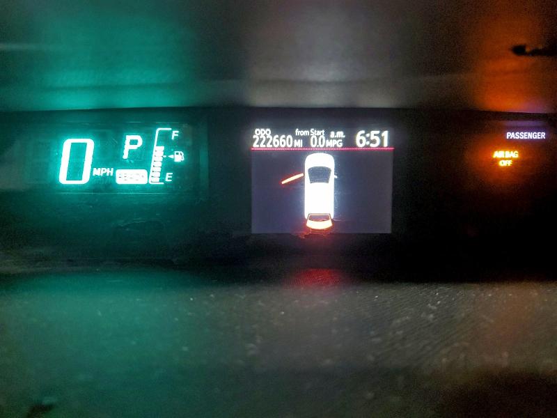 Photo 9 from auction – 2012 TOYOTA PRIUS C with VIN JTDKDTB38C1015480