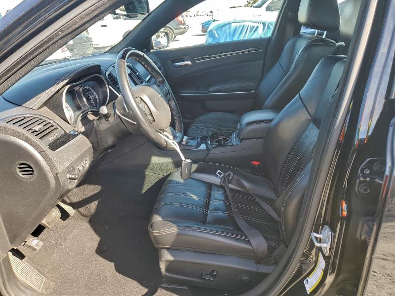 Photo 7 from auction – 2022 CHRYSLER 300 S with VIN 2C3CCABG0NH146779