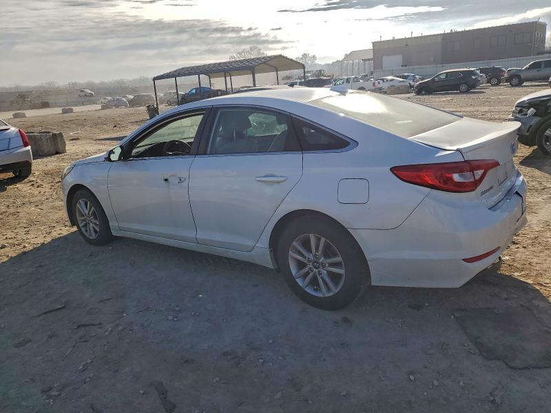 Photo 2 from auction – 2016 HYUNDAI SONATA SE with VIN 5NPE24AF9GH420962