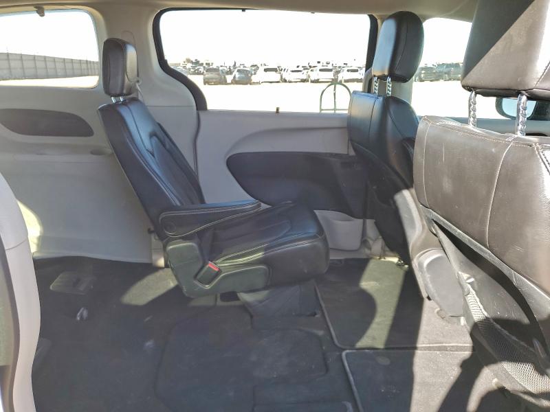 Photo 11 from auction – 2020 CHRYSLER VOYAGER LX with VIN 2C4RC1DG2LR144686