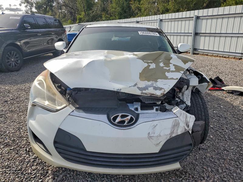 Photo 5 from auction – 2013 HYUNDAI VELOSTER with VIN KMHTC6AD2DU096362