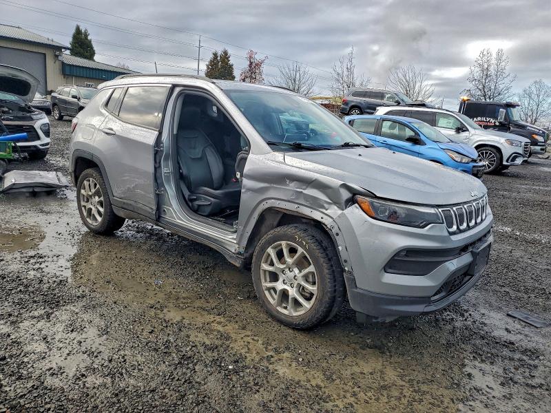 Photo 4 from auction – 2022 JEEP COMPASS LA with VIN 3C4NJDFB2NT114045