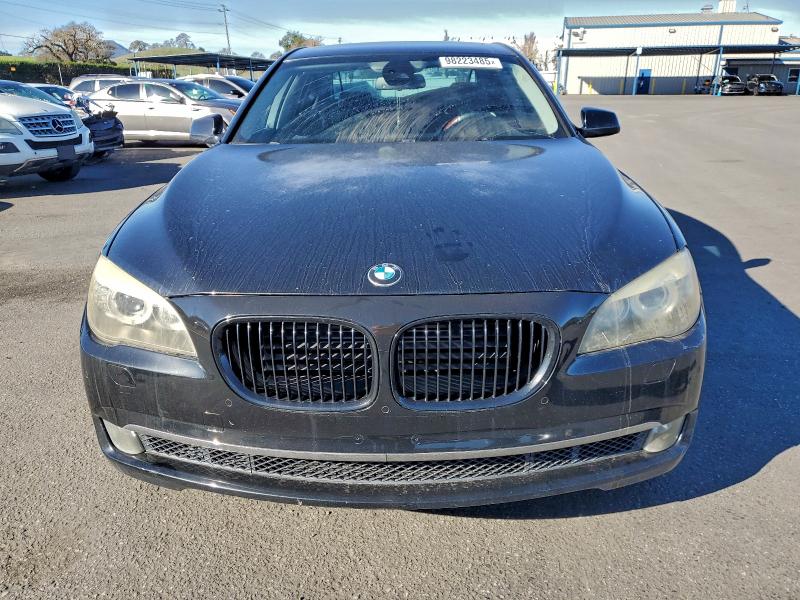 Photo 5 from auction – 2012 BMW 750 I with VIN WBAKA8C58CDV99882