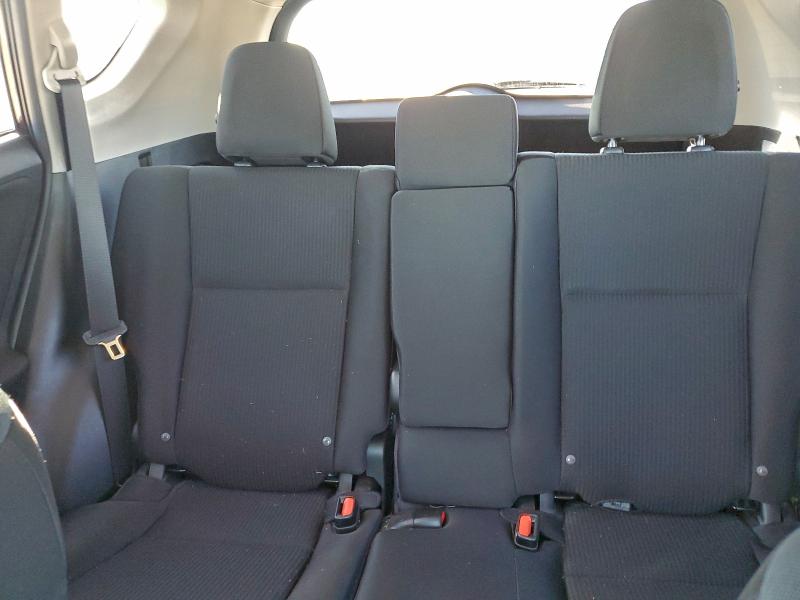 Photo 10 from auction – 2018 TOYOTA RAV4 LE with VIN 2T3ZFREV7JW520949