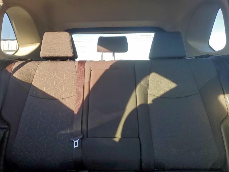 Photo 10 from auction – 2019 TOYOTA RAV4 XLE with VIN JTMW1RFV5KD511181